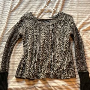 American eagle knit sweater